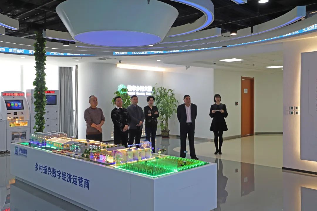 1701741540113883.jpg 1.jpg