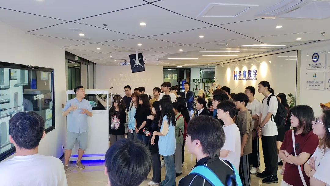 1713840623112558.jpg 902.webp.jpg