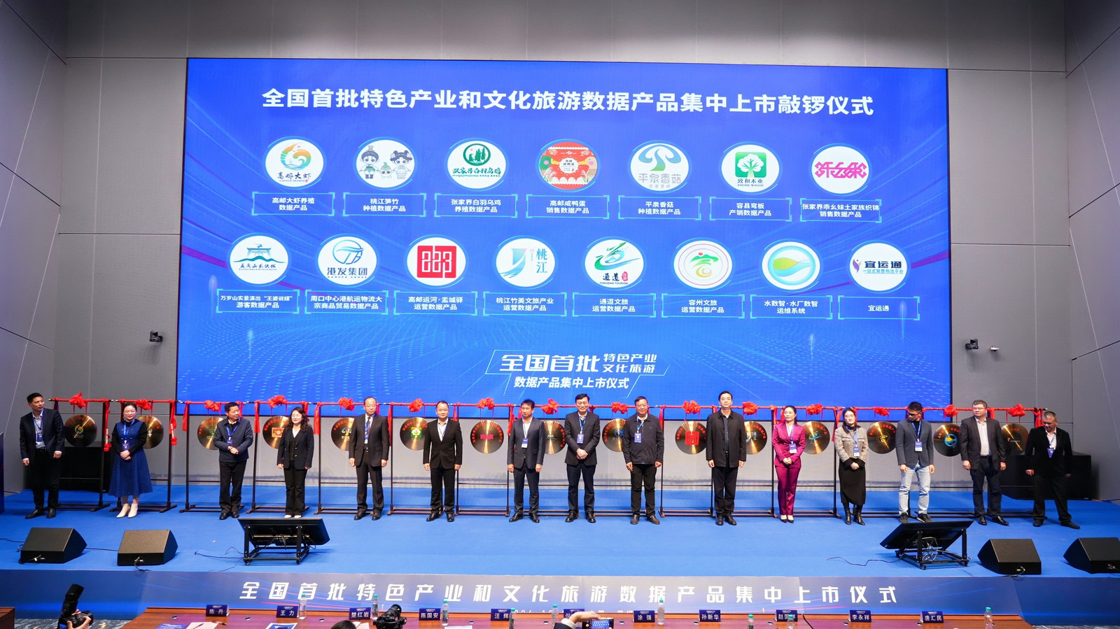 1735552173881204.jpg 218896fb4174e98c7d951df3901cc66.jpg
